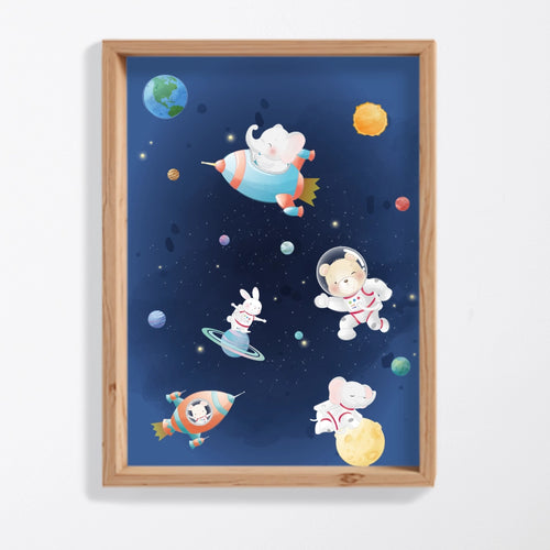 Póster decorativo con osito astronauta y elefante en cohete